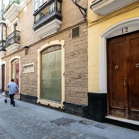 Apartamento El Estudio Del Poeta Cádiz